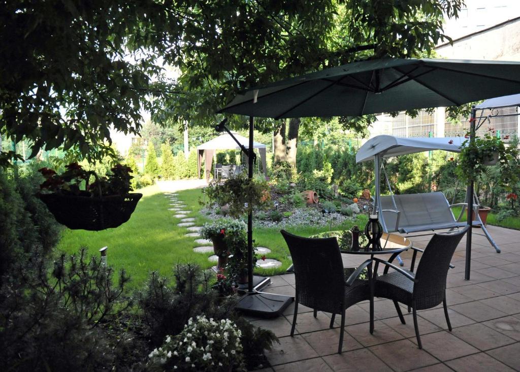 Hotel Astra Dąbrowa Górnicza المظهر الخارجي الصورة